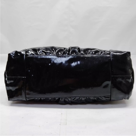 EUC Gucci Hysteria black patent bag - Picture 4 of 7